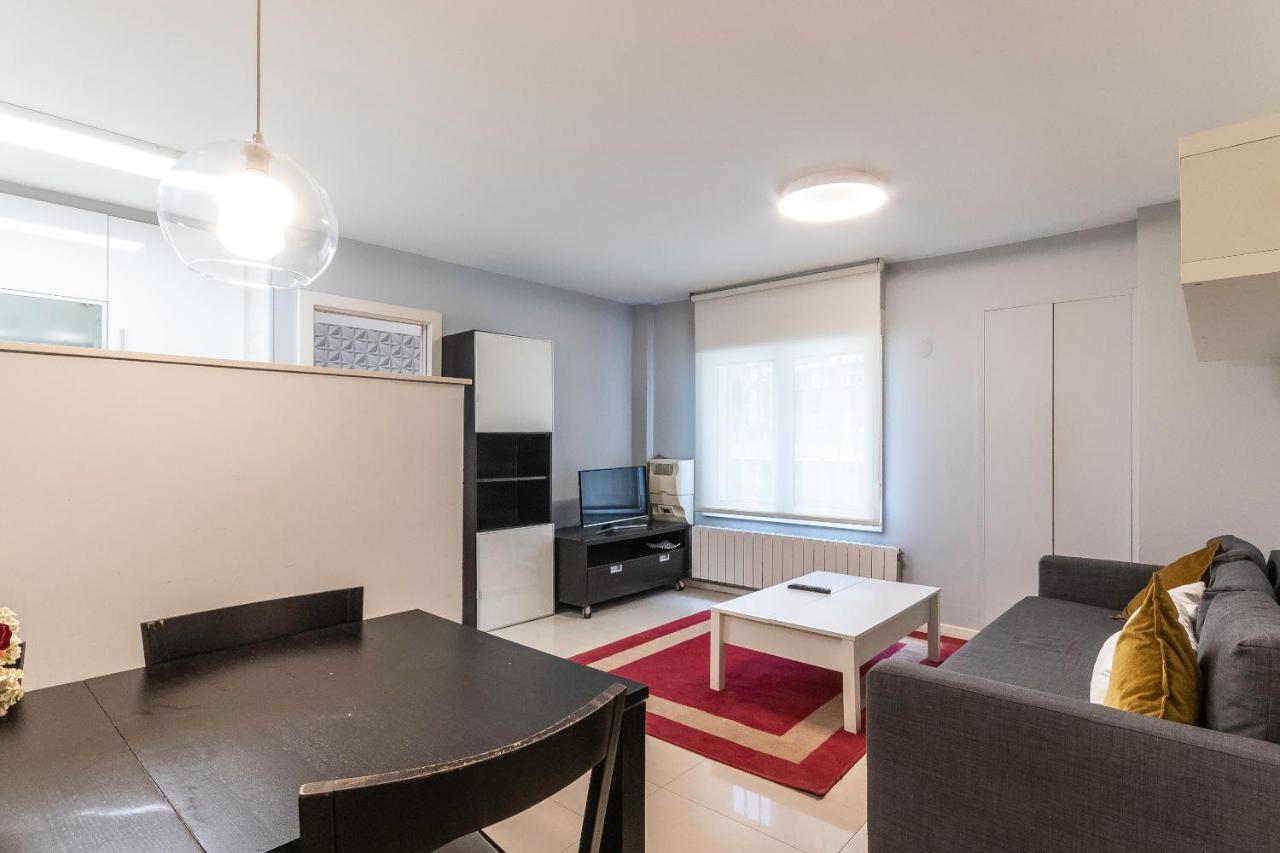 Apartamento En Centro De Bilbao, Deusto Lägenhet Exteriör bild
