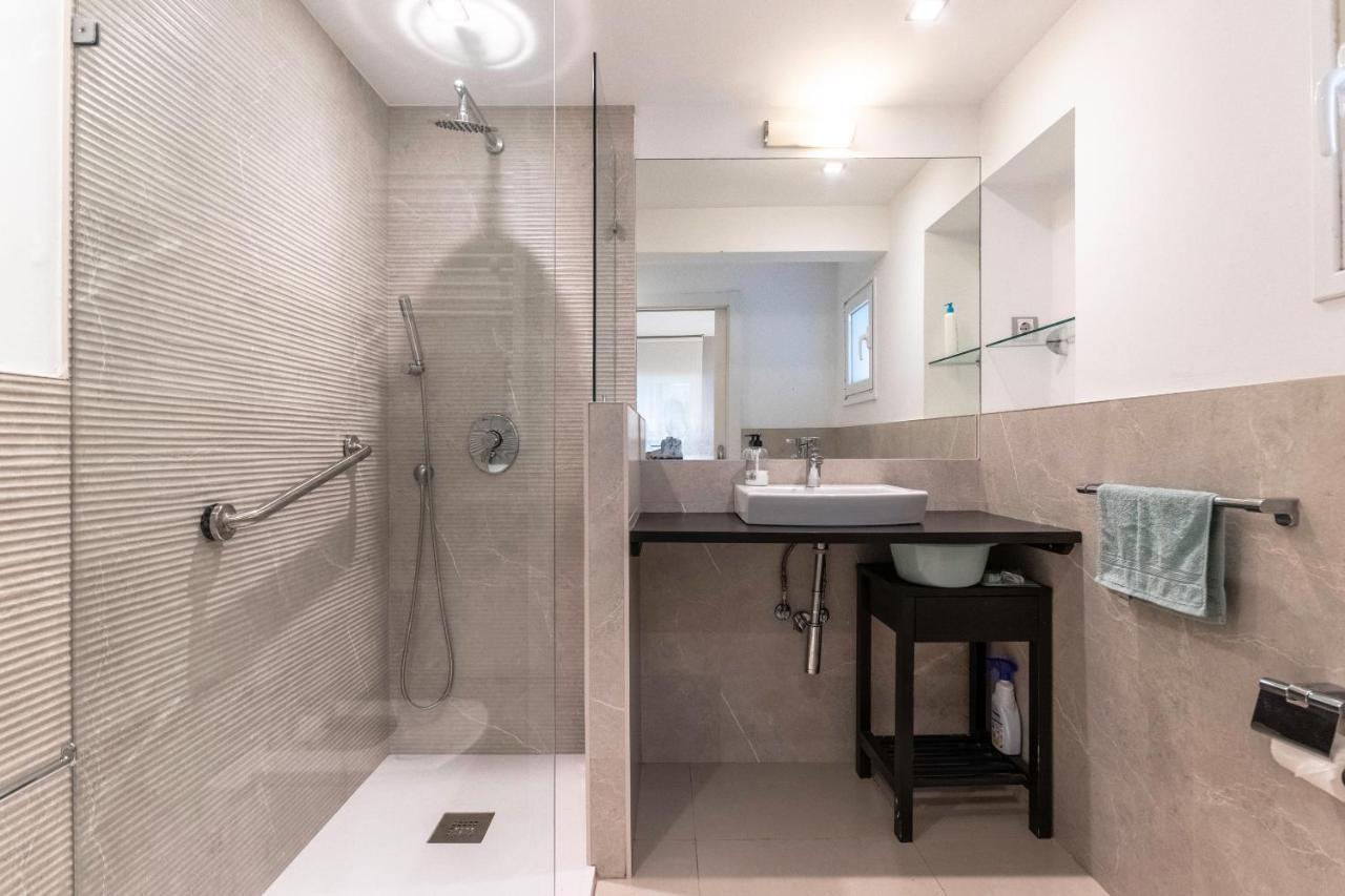 Apartamento En Centro De Bilbao, Deusto Lägenhet Exteriör bild