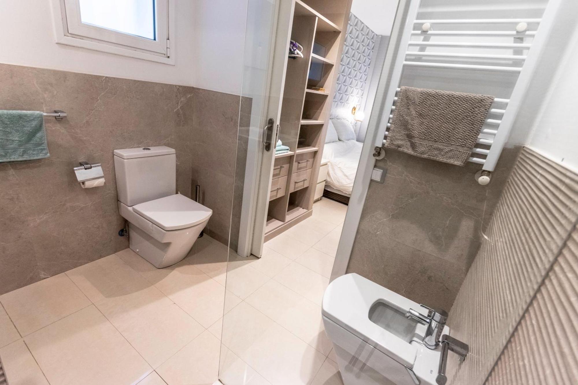 Apartamento En Centro De Bilbao, Deusto Lägenhet Exteriör bild